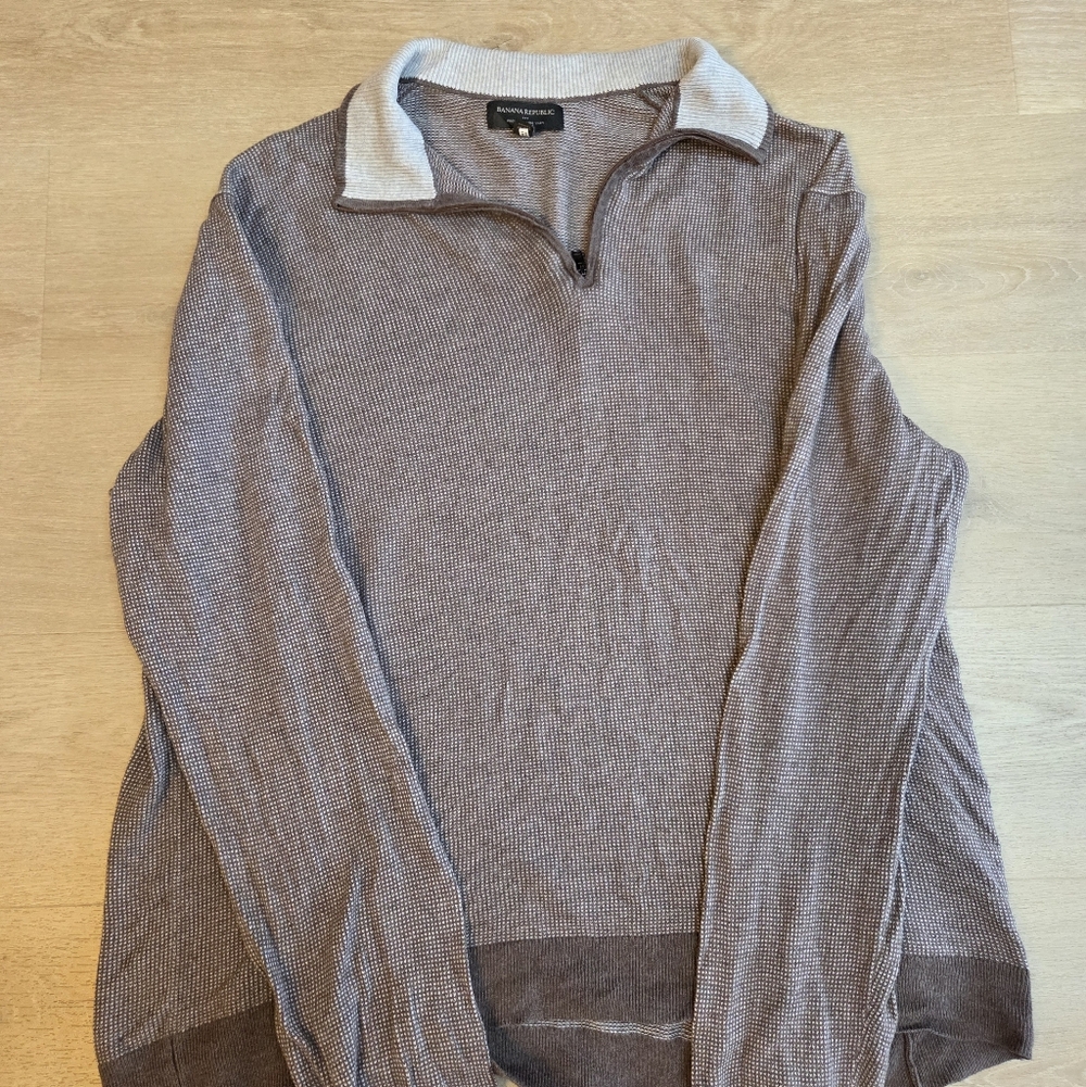 Banana Republic Men's Brown Zip-Up Sweater with Gray Collar
